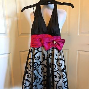 B. Darlin halter dress